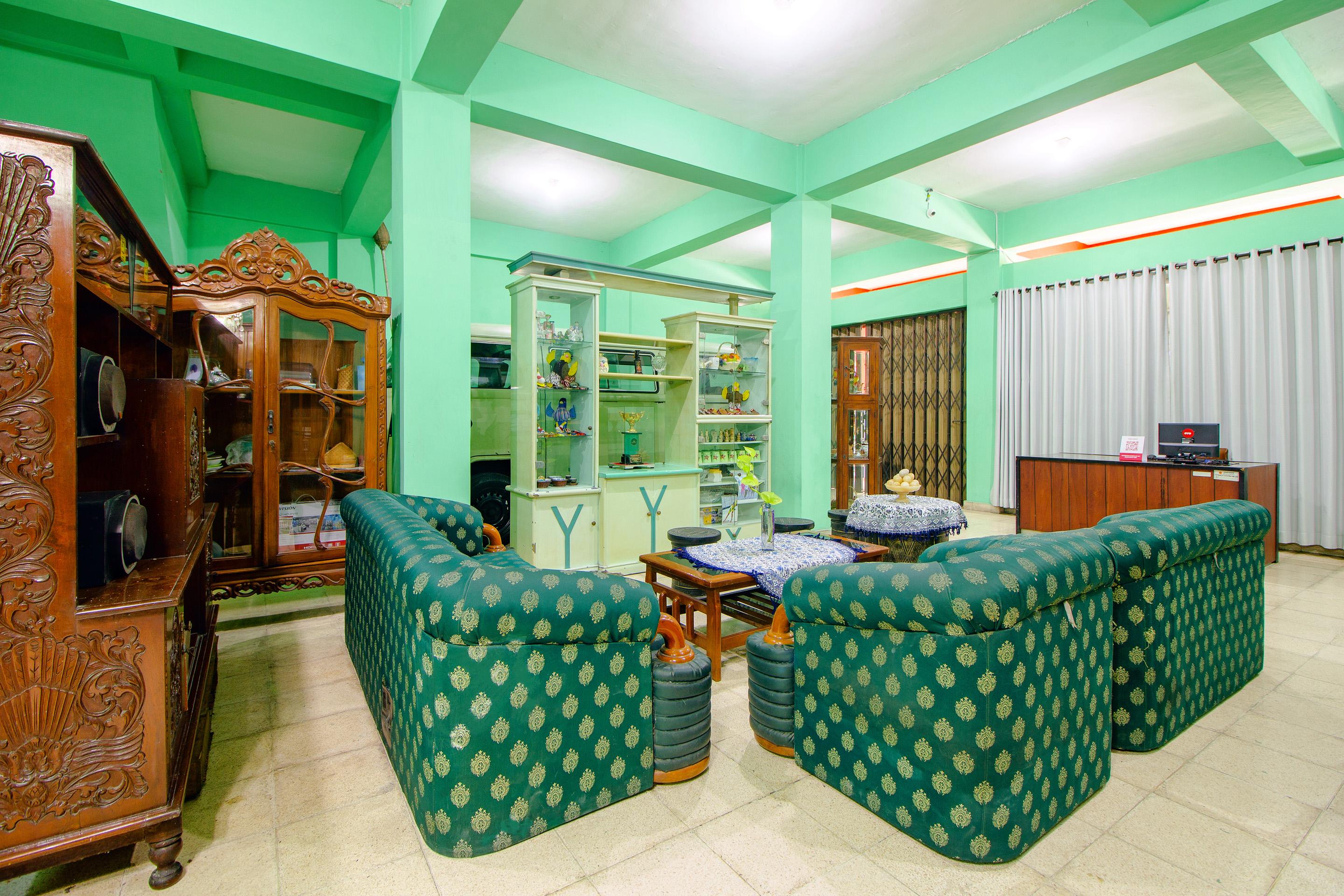 Spot On 2107 Ijo Pupus Syariah Residence Baturetno Exterior foto